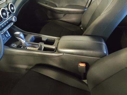 Used 2024 Nissan Sentra S FWD image 26