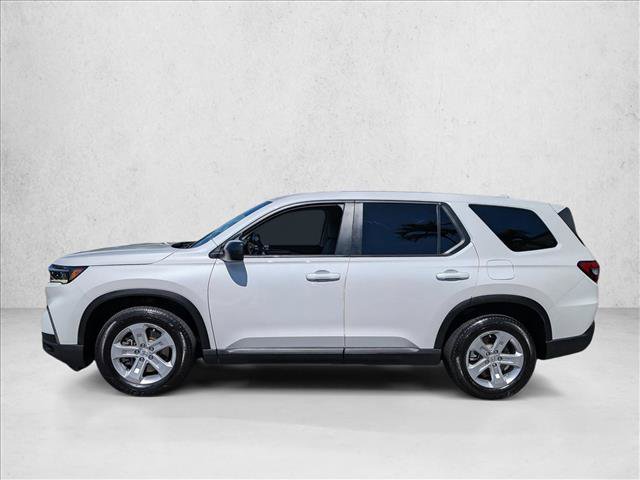 Used 2023 Honda Pilot LX image 8
