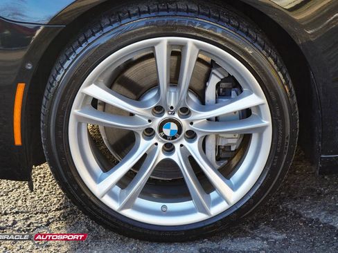 Used 2014 BMW 750Li w/ Executive Package image 13