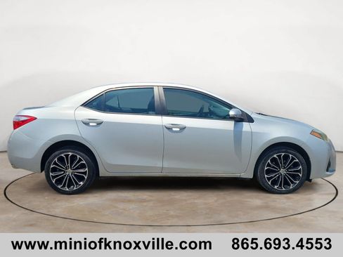 Used 2015 Toyota Corolla S FWD image 2