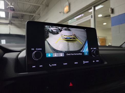 Certified 2024 Honda CR-V Sport image 31