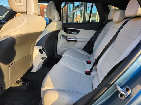 New 2026 Mercedes-Benz GLC 300 4MATIC image 16