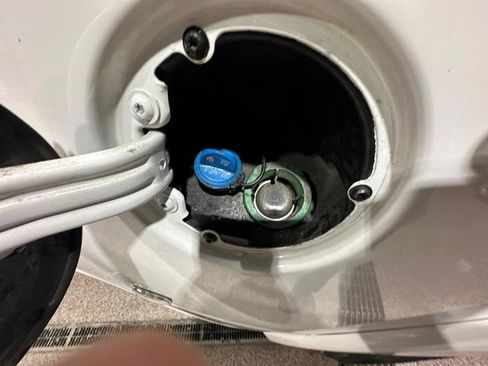 Used 2022 RAM 3500 Laramie image 10