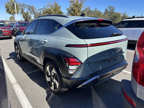 Used 2025 Hyundai Kona Limited image 3