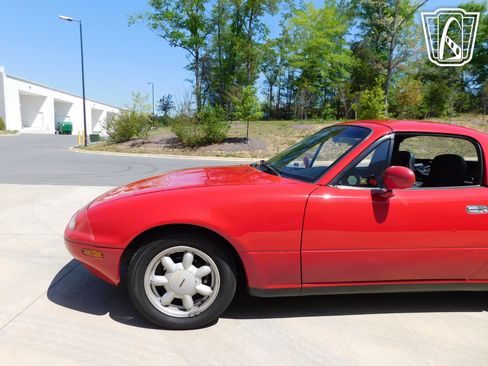 Used 1990 MAZDA MX-5 Miata image 10
