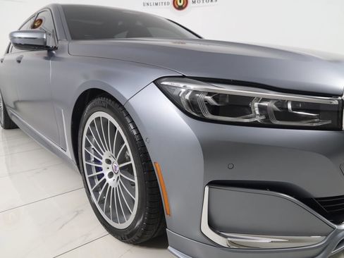 Used 2022 BMW ALPINA B7 xDrive w/ Luxury Rear Seating Package image 81