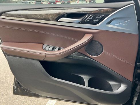 Used 2020 BMW X3 xDrive30i w/ Premium Package image 22