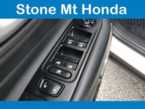 Used 2022 Jeep Renegade Latitude image 22