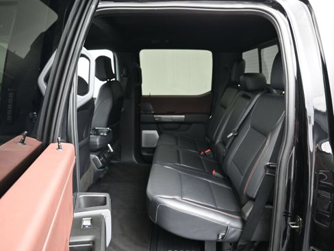 Used 2023 Ford F150 Lariat w/ Equipment Group 502A High AWD/4WD image 11