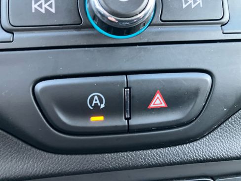 Certified 2023 GMC Terrain SLE w/ Driver Convenience Package image 25