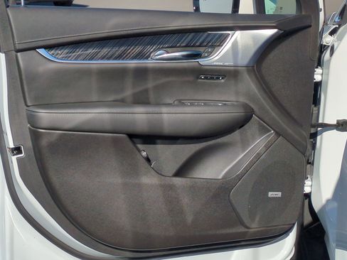 Certified 2024 Cadillac XT6 Premium Luxury w/ Technology Package AWD/4WD image 23