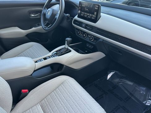 Certified 2026 Honda HR-V LX image 17