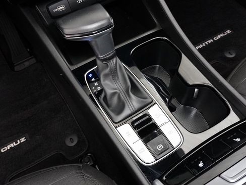 Used 2023 Hyundai Santa Cruz SEL Premium w/ Launch Package image 16