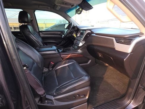 Used 2016 GMC Yukon SLE w/ Convenience Package image 11