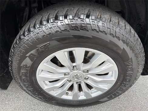 Used 2018 Nissan Armada SV w/ Driver Package image 12