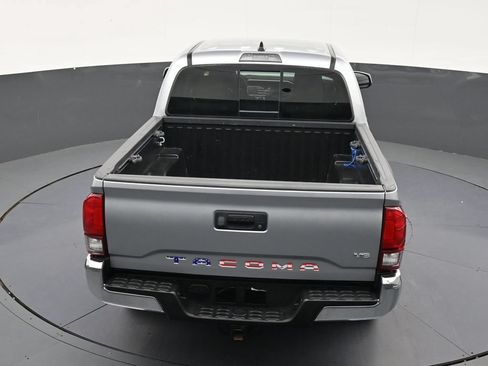 Used 2023 Toyota Tacoma SR5 RWD image 15
