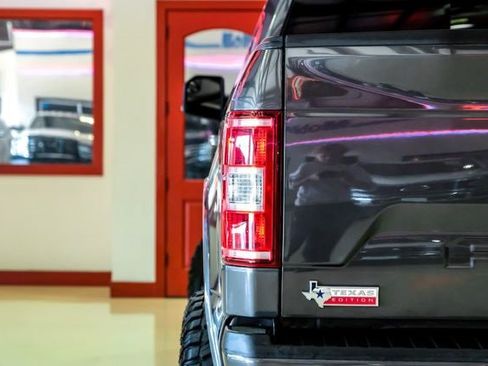 Used 2020 Ford F150 XLT w/ Equipment Group 302A Luxury image 43