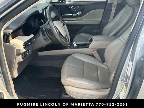 Used 2021 Lincoln Corsair Reserve FWD image 9