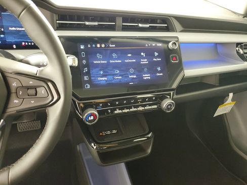 New 2027 Chevrolet Bolt RS w/ Super Cruise Package FWD image 17