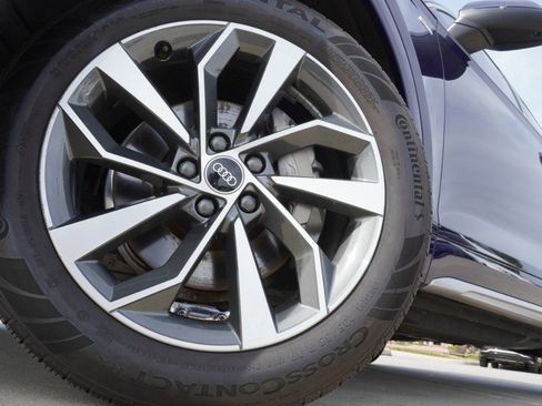 Used 2022 Audi Q5 2.0T Premium Plus image 11