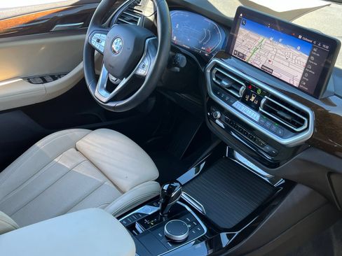 Used 2024 BMW X3 xDrive30i w/ Premium Package AWD/4WD image 14