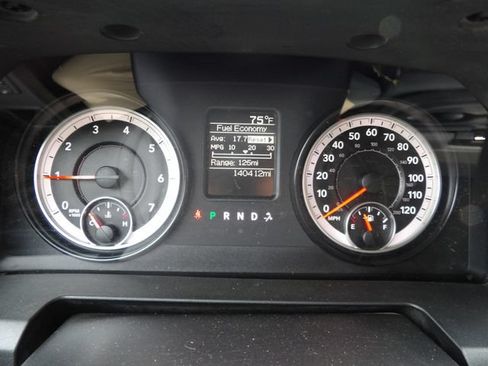 Used 2015 RAM 1500 Tradesman w/ Popular Equipment Group AWD/4WD image 17