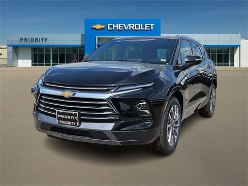 New 2025 Chevrolet Blazer Premier w/ Driver Confidence II Package image 1