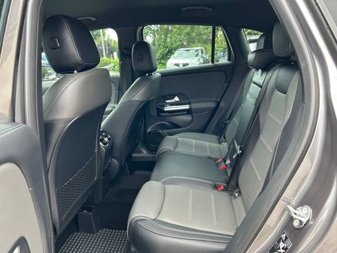Used 2023 Mercedes-Benz GLA 35 AMG 4MATIC image 21