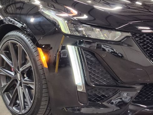 Used 2023 Cadillac CT5 V w/ Premium Package image 13