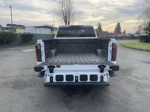 New 2026 GMC Sierra 3500 AT4 image 27