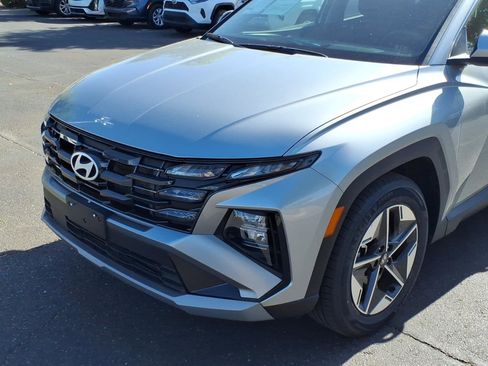 Used 2025 Hyundai Tucson SEL FWD image 8