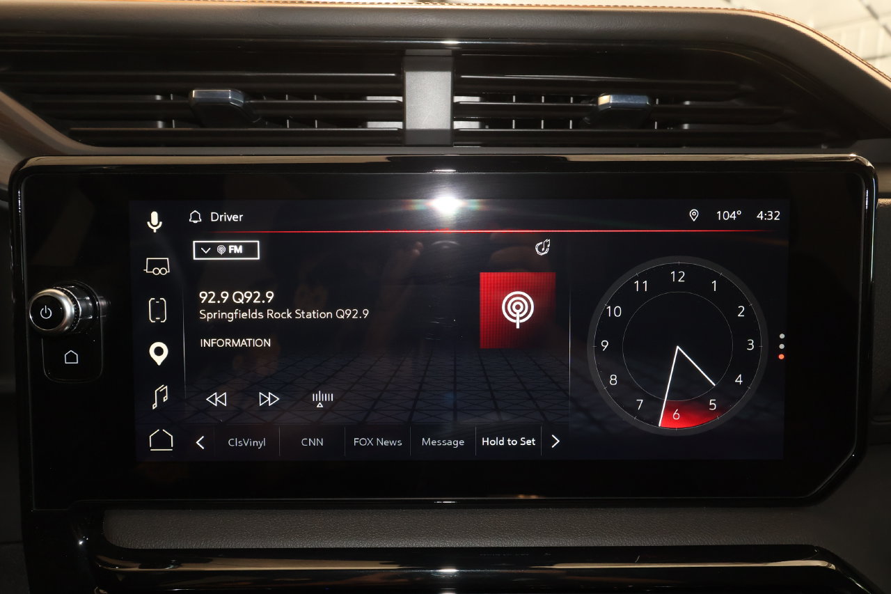 Certified 2026 GMC Sierra 3500 AT4 w/ AT4 Premium Plus Package AWD/4WD image 13