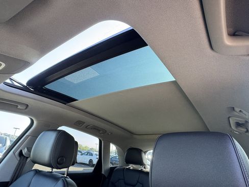 Used 2024 Audi Q5 2.0T Premium w/ Convenience Package image 22