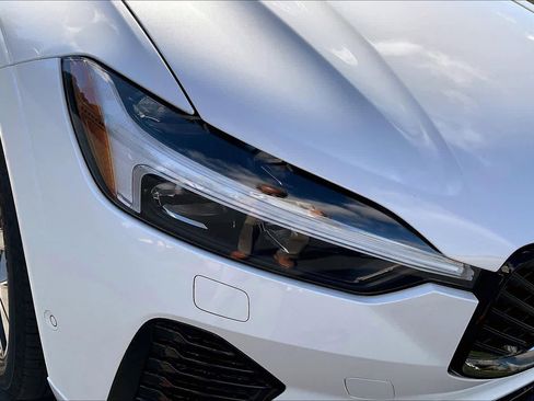 New 2026 Volvo XC60 B5 Plus w/ Protection Package Premier image 32