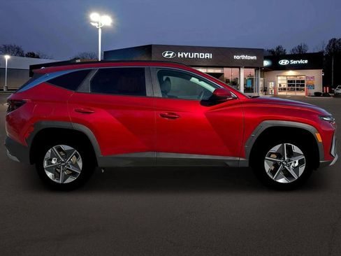 New 2026 Hyundai Tucson SEL AWD/4WD image 9