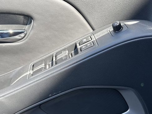 New 2026 Nissan Frontier SV w/ Tow Package AWD/4WD image 16