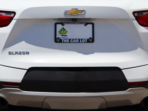Used 2021 Chevrolet Blazer LT FWD image 21