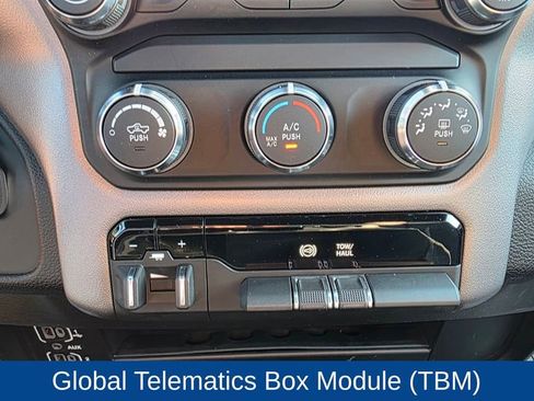 Used 2024 RAM 2500 Big Horn image 33