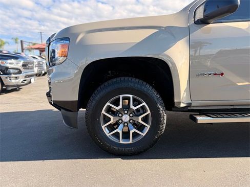 Used 2022 GMC Canyon AT4 w/ Trailering Package image 22