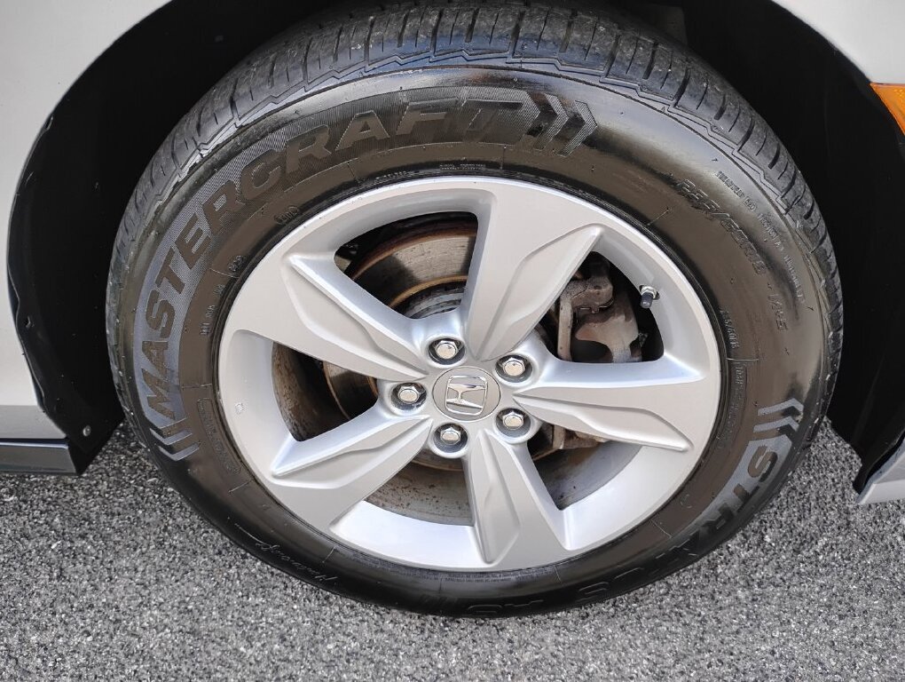 Used 2019 Honda Odyssey EX image 27