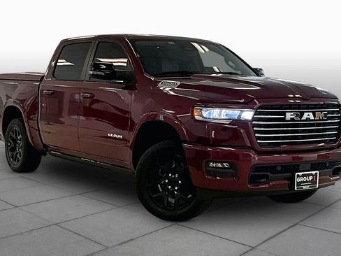 Used 2025 RAM 1500 Laramie w/ Laramie Southwest Edition AWD/4WD image 2