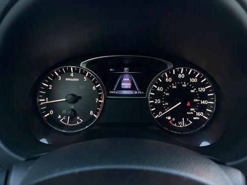 Used 2017 Nissan Altima 3.5 SL w/ 3.5 Technology Package image 3