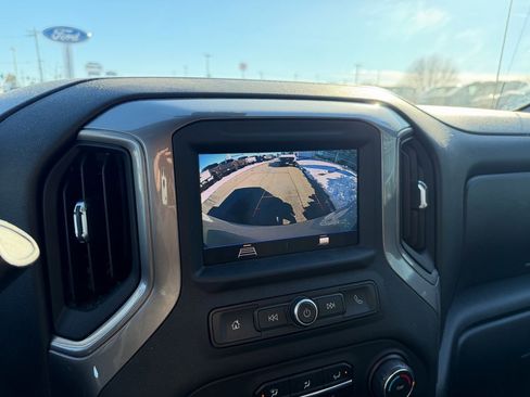 Used 2021 Chevrolet Silverado 1500 Custom Trail Boss w/ Safety Confidence Package image 18