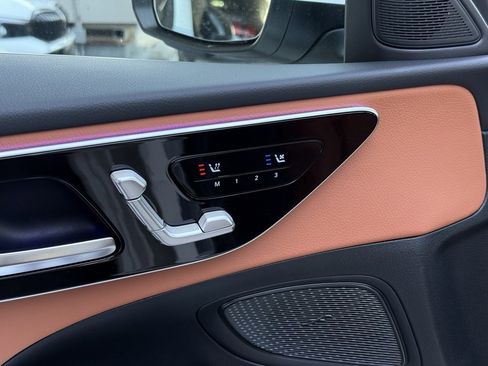 New 2026 Mercedes-Benz C 300 Sedan image 4