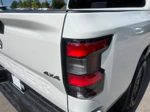 Certified 2026 Nissan Frontier SV w/ All-Weather Content Package AWD/4WD image 44