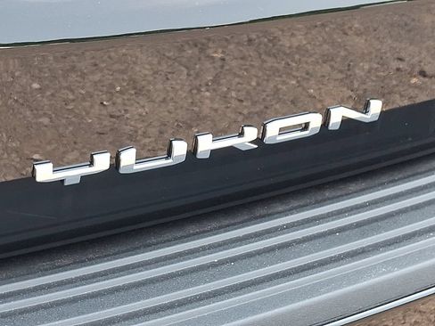 New 2026 GMC Yukon Denali Ultimate AWD/4WD image 15