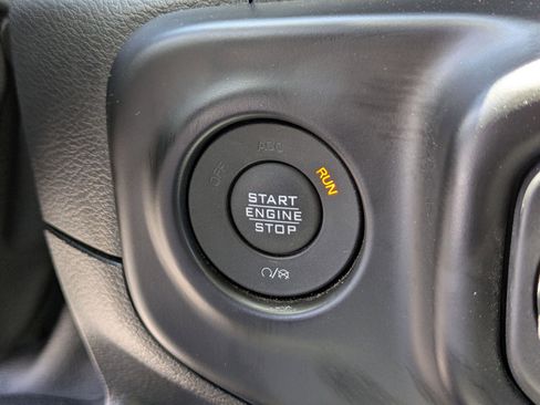 Used 2021 Jeep Wrangler Unlimited Sahara AWD/4WD image 21