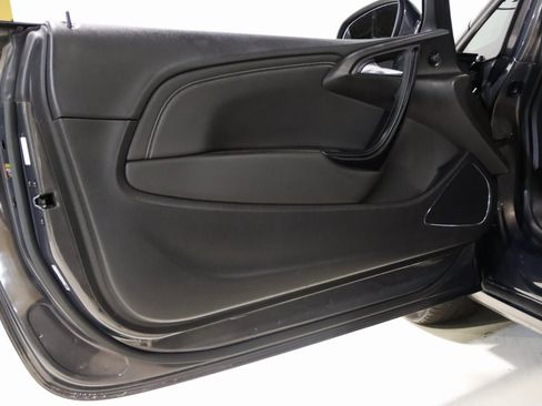 Used 2016 Buick Cascada Premium image 36