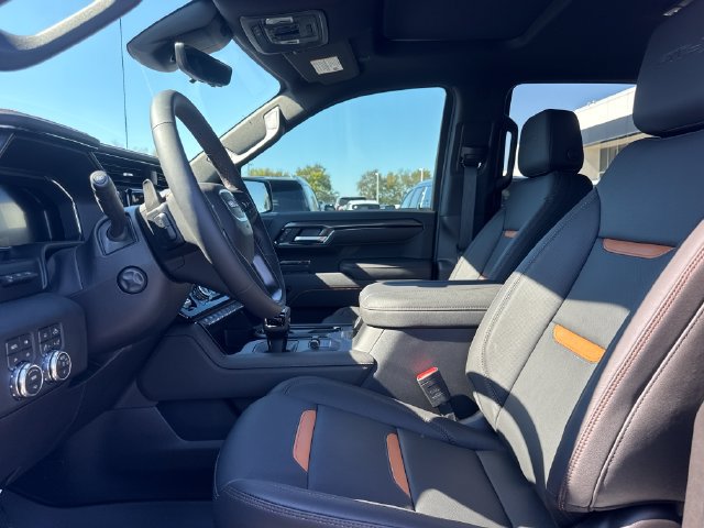 New 2026 GMC Sierra 1500 AT4 w/ AT4 Premium Package AWD/4WD image 13