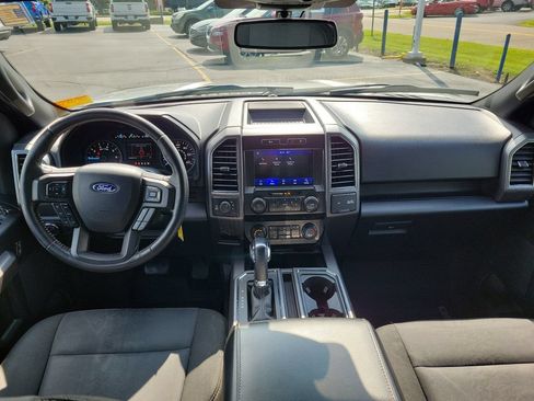 Used 2020 Ford F150 XLT w/ Equipment Group 302A Luxury AWD/4WD image 12